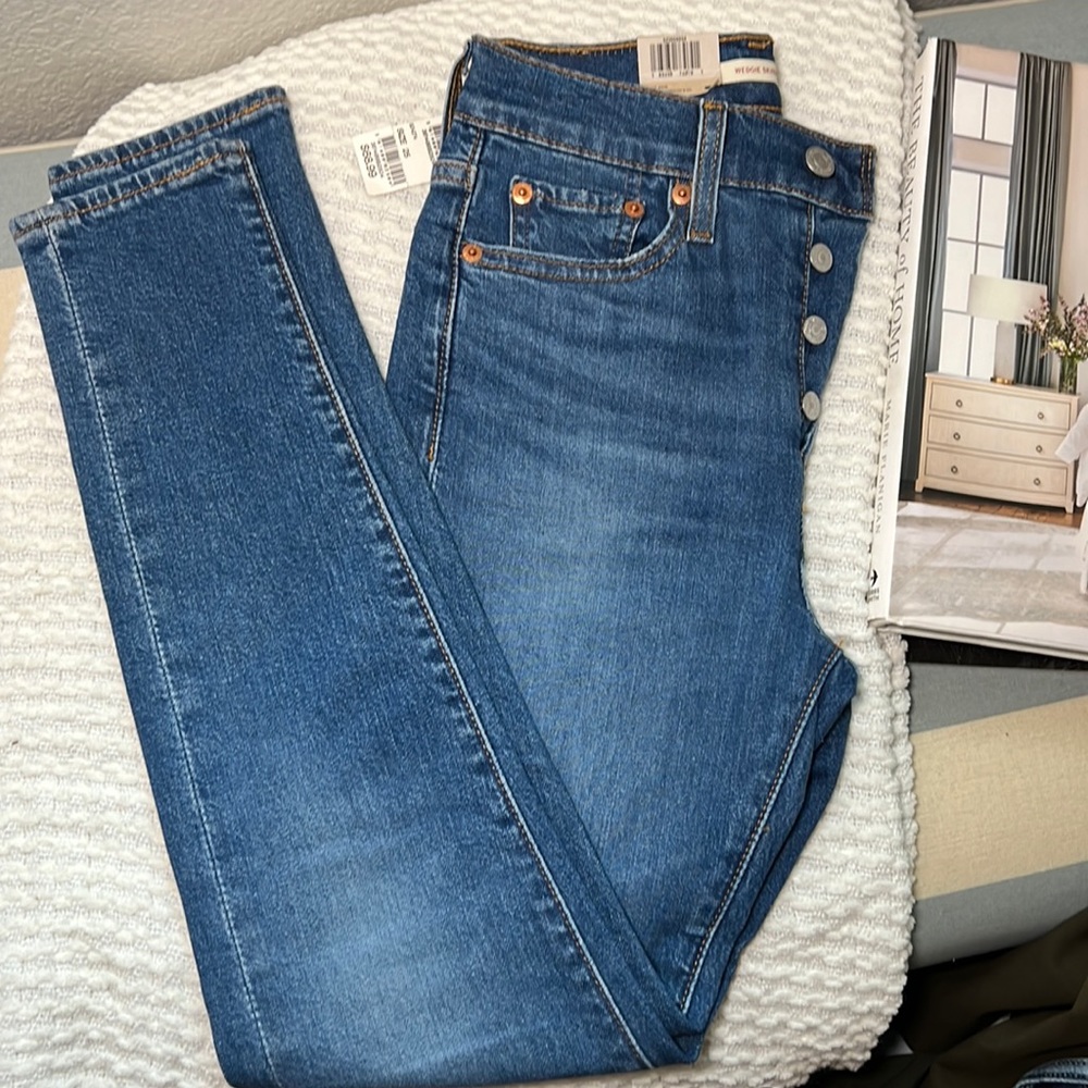 LEVI’S Wedgie Skinny Jeans